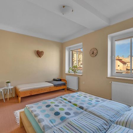 Apartman U Javorky Lázně Bělohrad エクステリア 写真